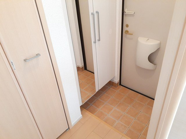 サンシャインＢの玄関