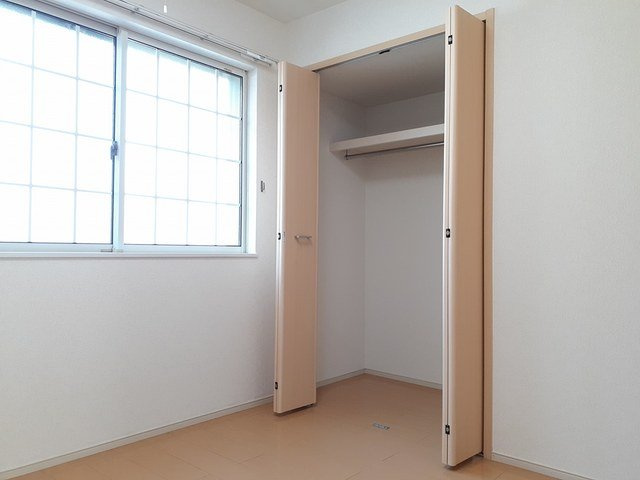 サンシャインＢの収納