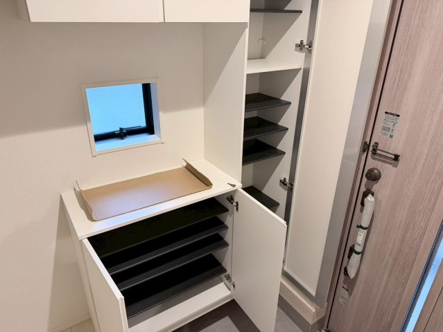 川口市本前川　4期　新築一戸建て　5号棟の収納|便利な収納スペースです