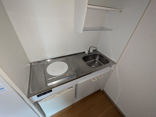 レフィナード西台のキッチン