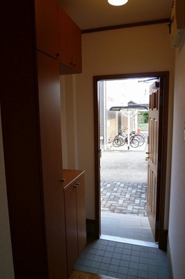 【玄関】 | セゾン芝原Ａ