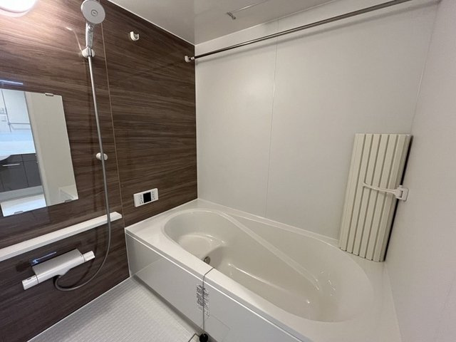 セッティエーム高崎Ｂの浴室|浴室乾燥機付き１坪バスです。