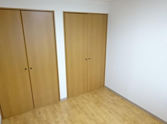 【内装】 | レジェンド | 洋室