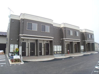 【外観】 | レイクヒルズ西今 | 外観写真（昼）