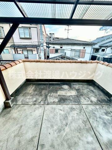 東大阪市南鴻池町２丁目一戸建のバルコニー