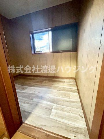 東大阪市南鴻池町２丁目一戸建の収納|納戸付き