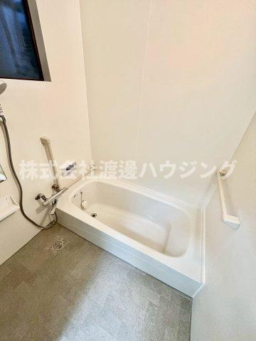 東大阪市南鴻池町２丁目一戸建の浴室|お風呂も新品です。