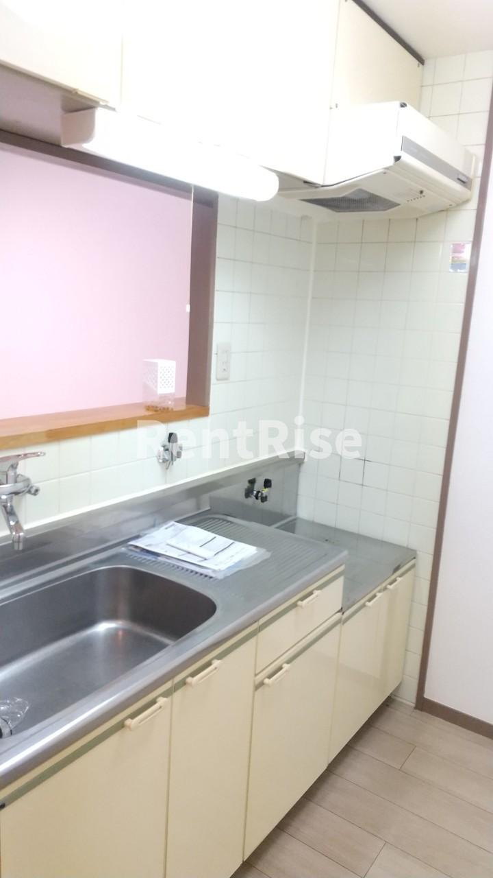 アルバインローズイッセイのキッチン