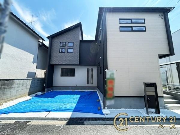 大和郡山市高田町 ／新築一戸建