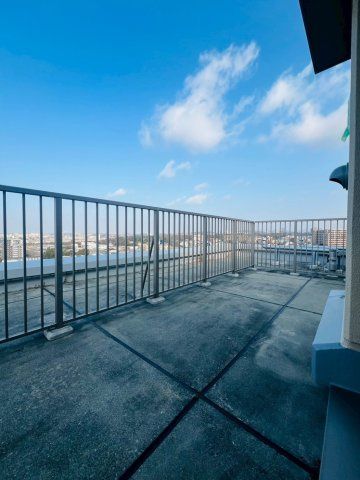 垂水アーバンコンフォートリアヒルズのバルコニー