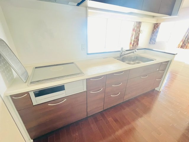 垂水アーバンコンフォートリアヒルズのキッチン