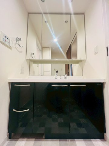 垂水アーバンコンフォートリアヒルズの洗面所