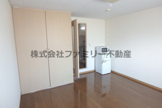 【その他】 | グレースコート24MK-E | 個人の部屋や寝室として使える洋室です