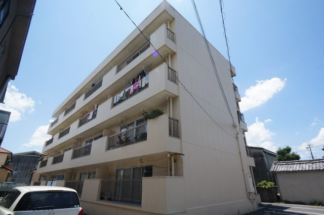 石田マンション