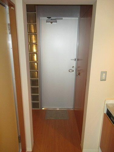 ハウス・エプタの玄関|玄関