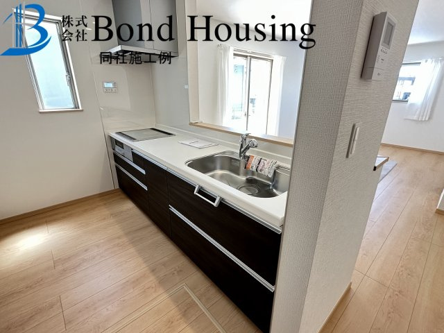 山電東二見徒歩10分　駐車２台　魚住町西岡 A号地 新築戸建のキッチン