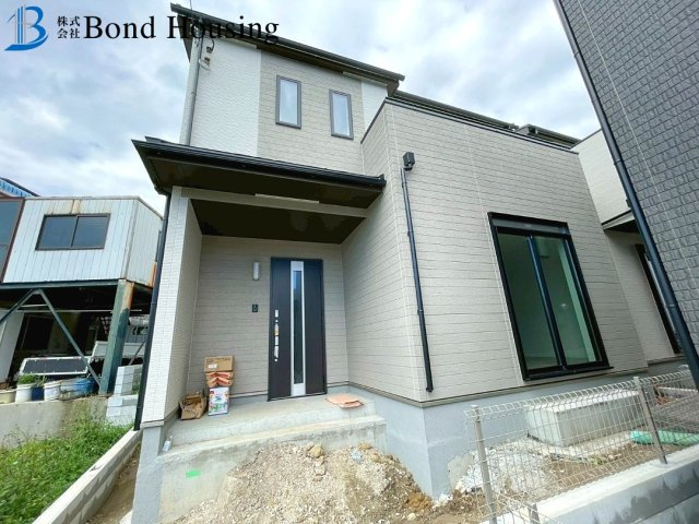 パントリー付　駐車２台　魚住町西岡 C号地 新築戸建の外観