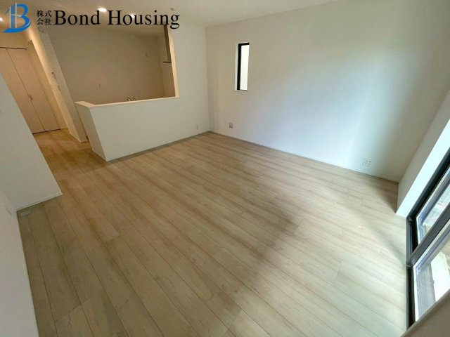 パントリー付　駐車２台　魚住町西岡 C号地 新築戸建の洋室