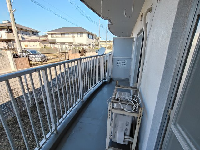 ロイヤルストークのバルコニー|バルコニー　横に広いです