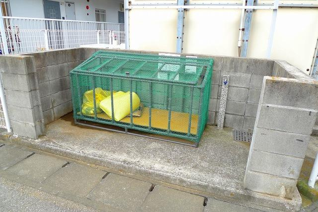 ロイヤルストークのその他共用部分|建物専用ゴミ置場