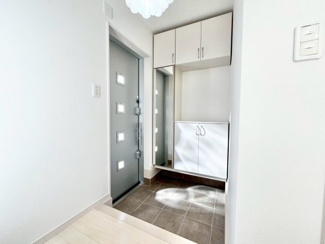 【玄関】 | 土生町６丁目　中古一戸建