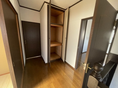 【収納】 | 丹波篠山市住吉台84-8戸建 | ホール収納