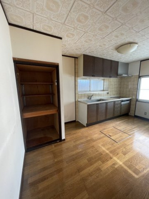 【収納】 | 丹波篠山市住吉台84-8戸建