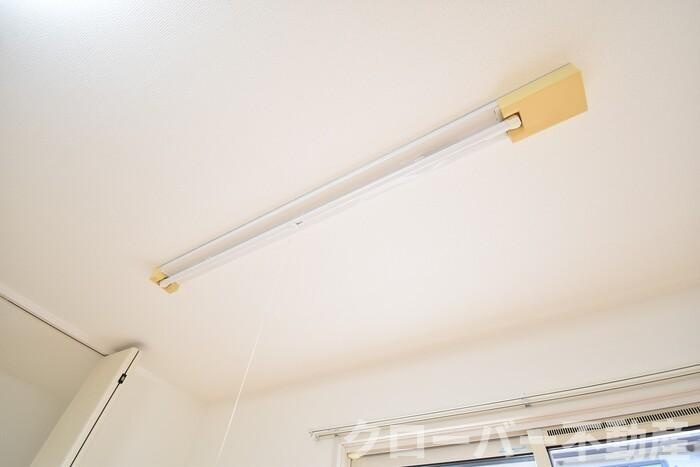 サンハイツ大麻Ｂの内装|室内物干し