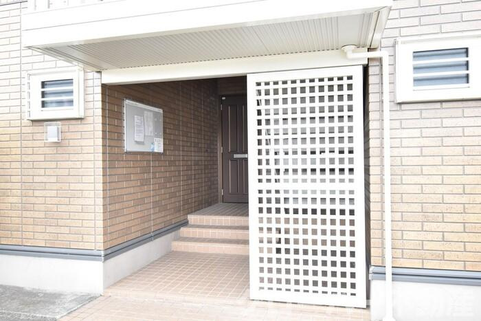 サンハイツ大麻Ｂのエントランス|エントランス