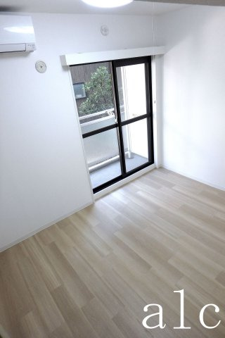 トップ早稲田の居間・リビング