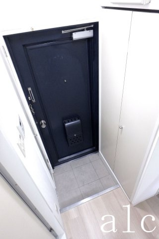 トップ早稲田の玄関