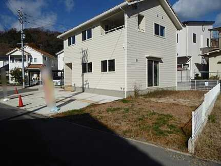 広島市安佐北区三入２丁目　中古一戸建て(全2棟)の外観