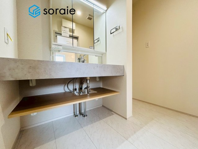 所沢市下富　新築戸建の独立洗面台|2/24　撮影