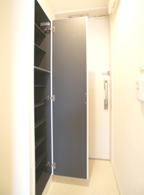 【玄関】 | リブリ・ホルテンズィー