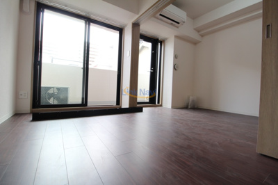 【居間・リビング】 | ファーストフィオーレ梅田イースト