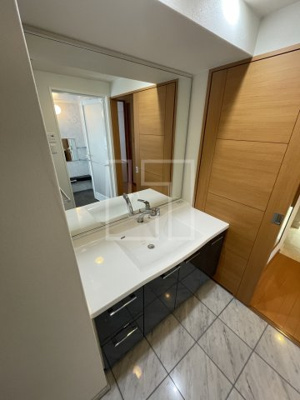 【独立洗面台】 | リーガル靭公園南 | リーガル靭公園南　独立洗面化粧台