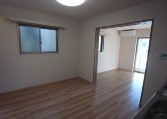 【居間・リビング】