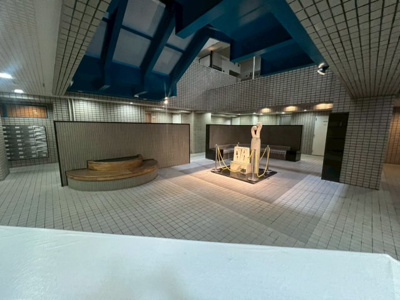 【エントランス】 | サバービアシティ21