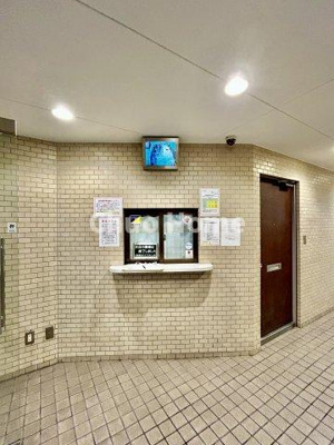 【現況写真】 | ビアン御徒町 | 受付(管理人室)