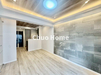 【キッチン】 | ビアン御徒町 | 視界に広がりを生むオープンなキッチン。料理や片付けをしながら、家族との会話を楽しんだり、リビングで遊ぶ子どもを見守れます。ご見学時には家具の配置などもイメージしながらぜひご覧になって見て下さい。