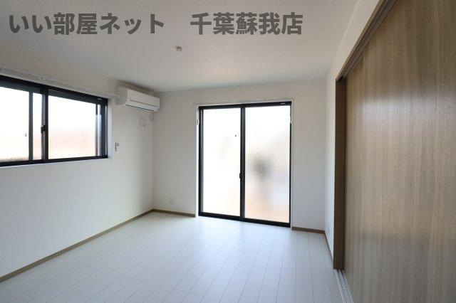 ナリトモ仁戸名Ｅの洋室|洋室です