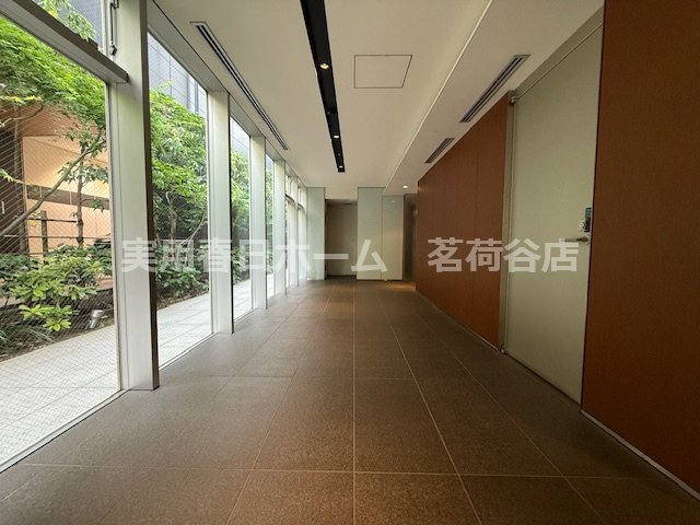 【ロビー】
