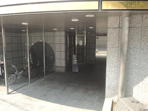 【エントランス】