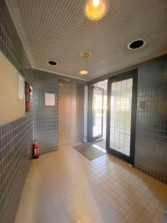 【エントランス】