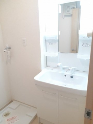 【洗面所】 | ラ・ヴィーユⅢ