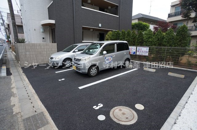 フェルメールの駐車場