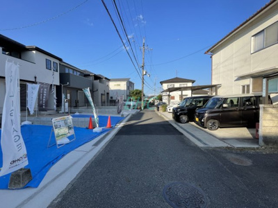 【前面道路含む現地写真】 | 千町2丁目　分譲6区画4号棟