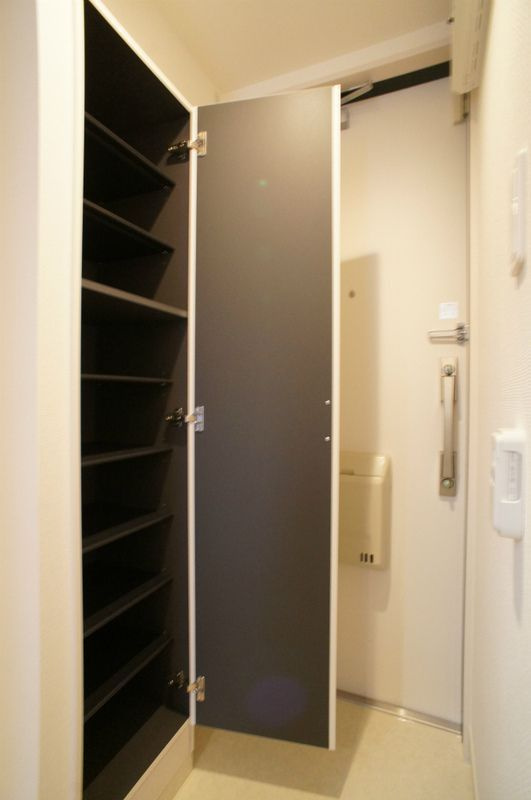 リブリ・Hasudaの玄関