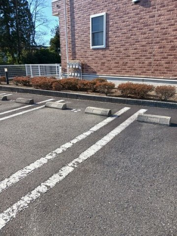 ツイン・メリーの駐車場