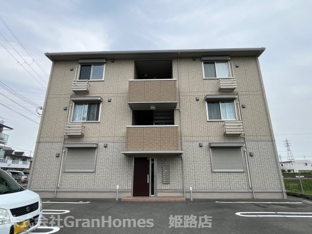 アーバンハイツ川田の外観